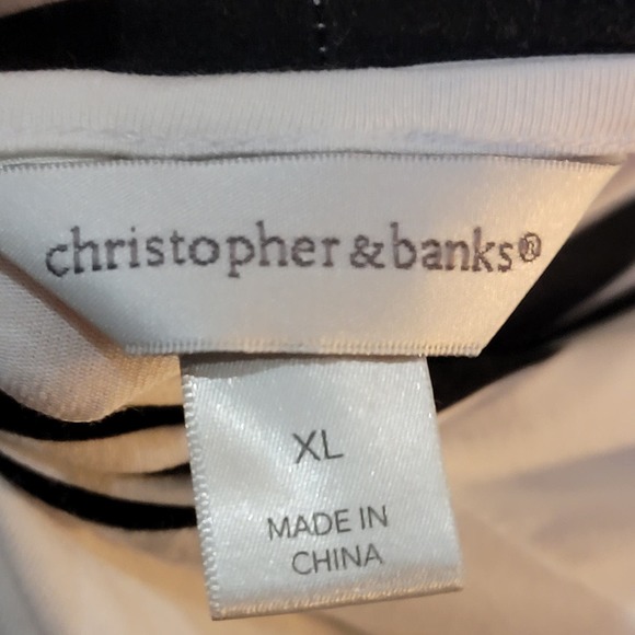 Christopher & Banks V Neck Floral Print Top XL - Picture 5 of 6